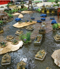 Solace Regulars commandier barges toget across the swamp