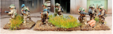 Mortar crew with heavy weapon support