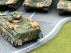 The Sokol's main task is to carry two TUs of infantry and to support them in combat
